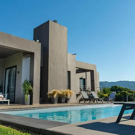 Villa Vega I 